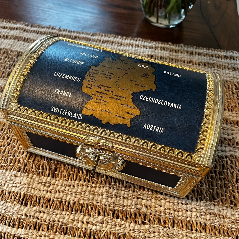 Vintage Germany Red interior music jewelry box.